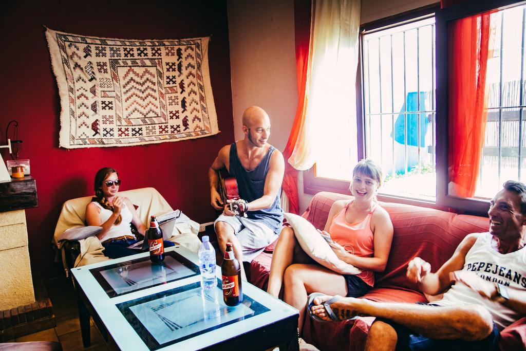 The Melting Pot Tarifa Hostel & Kiteschool Luaran gambar
